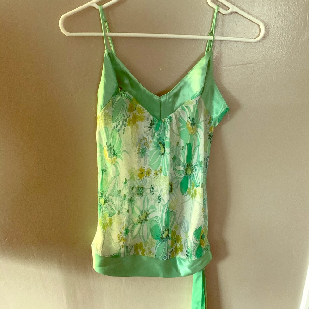 Green floral print top